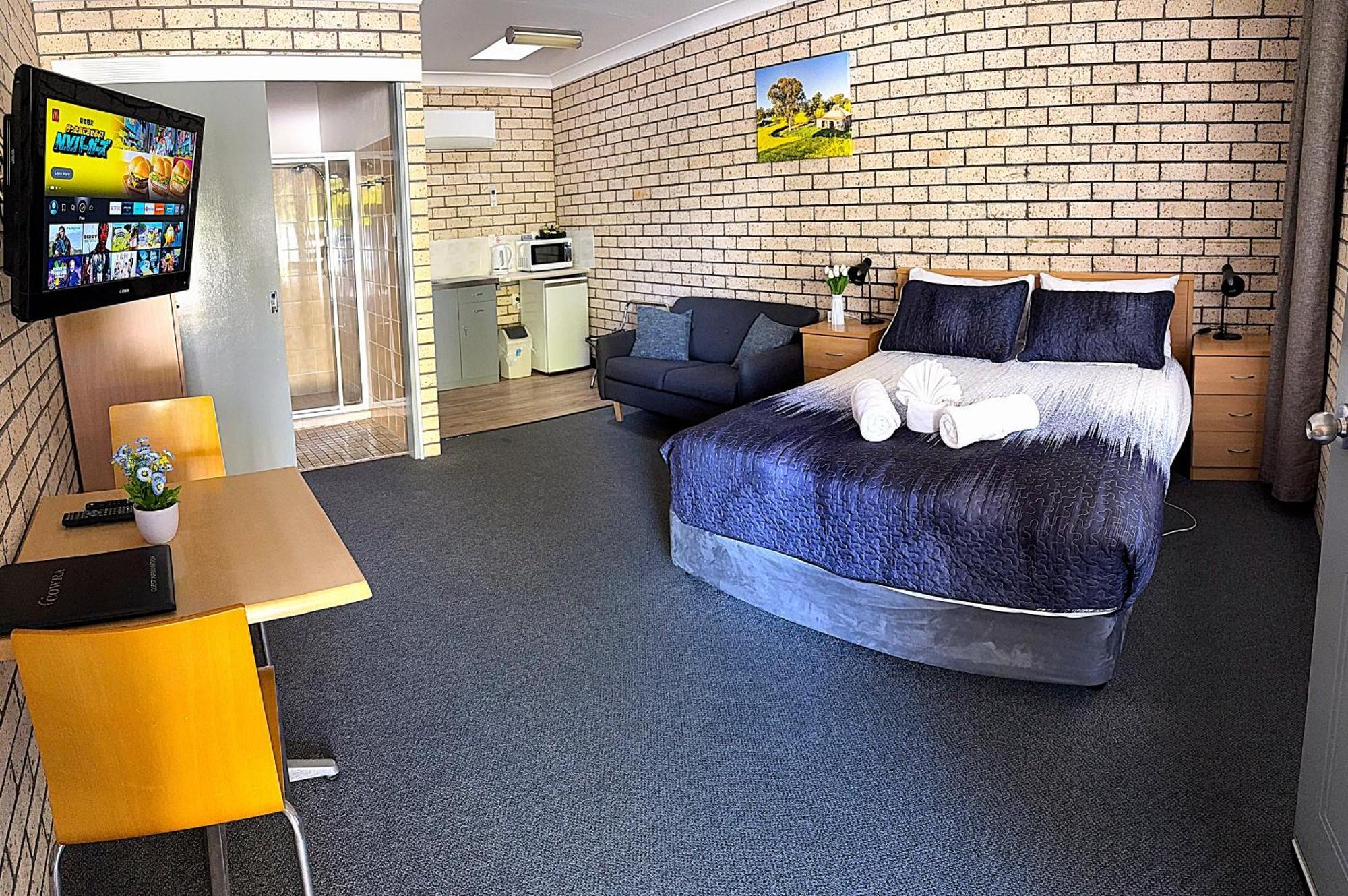Cowra Crest Motel Екстериор снимка