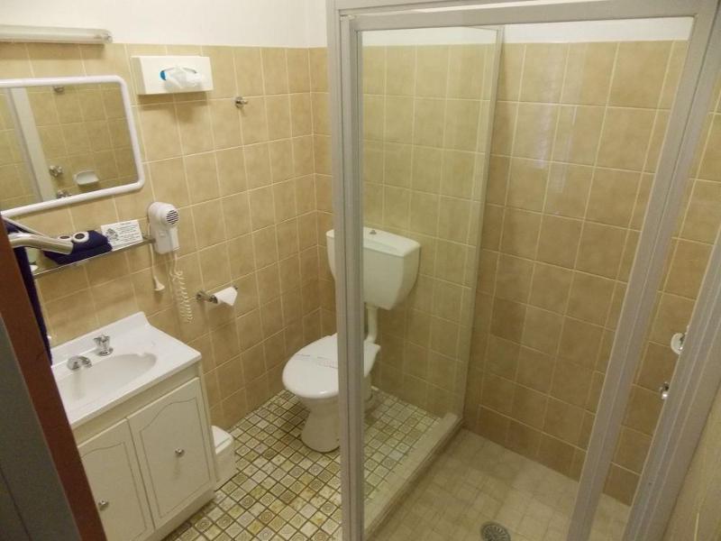 Cowra Crest Motel Екстериор снимка